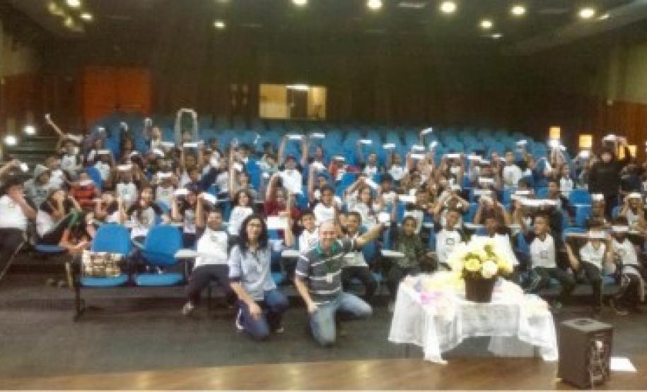 Projeto Escola de Pais em Ação tem início no CE Antônio dos Três Reis de Oliveira, em Apucarana