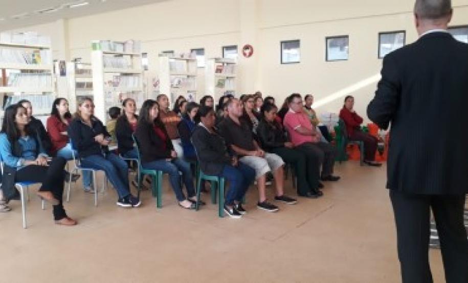 Projeto Escola de Pais em Ação tem início no CE Antônio dos Três Reis de Oliveira, em Apucarana