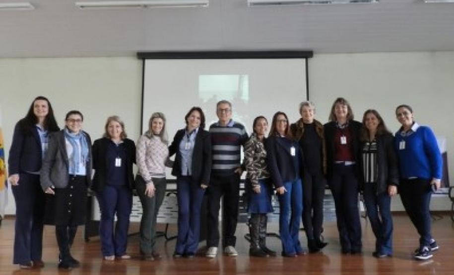 Prova Brasil foi uma das temáticas do III Encontro Formativo para as Equipes Gestoras, do NRE de Apucarana Boas Práticas foram apresentadas por Diretores, Pedagogos e Professores