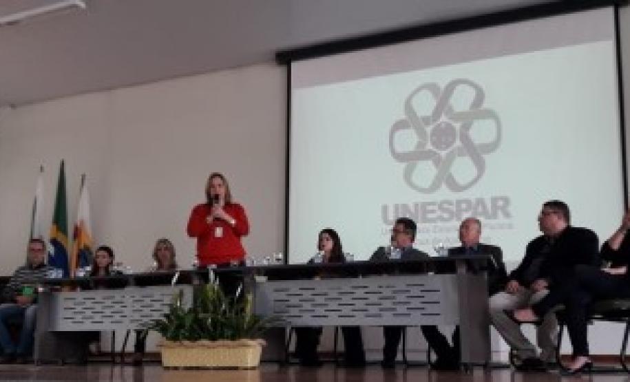 NRE de Apucarana participa do Seminário Regional de Enfrentamento às Violências Contra Crianças e Adolescentes