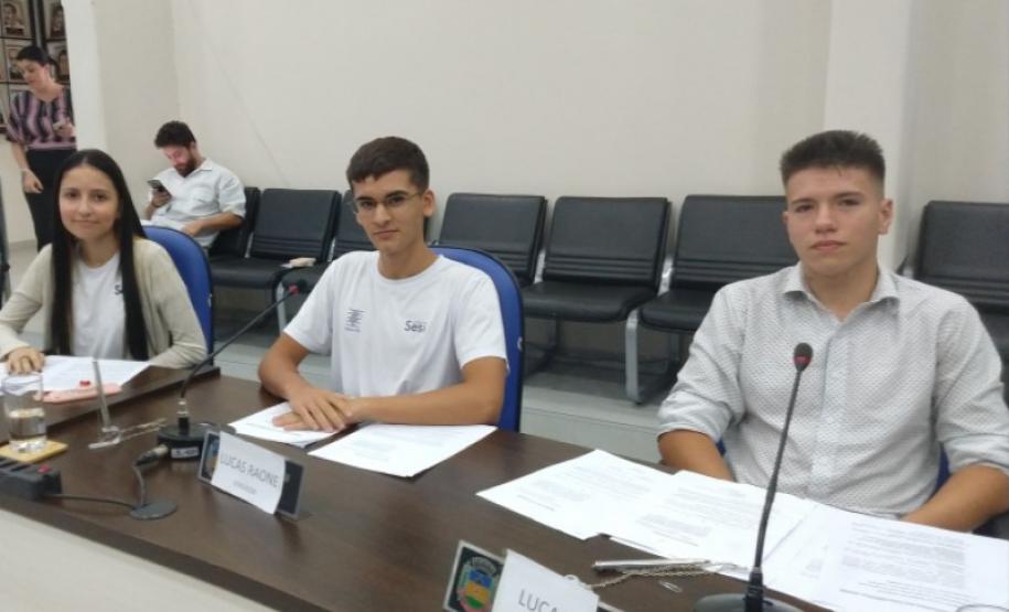 Alunos das Escolas Estaduais participam do Projeto Parlamento Jovem Municipal