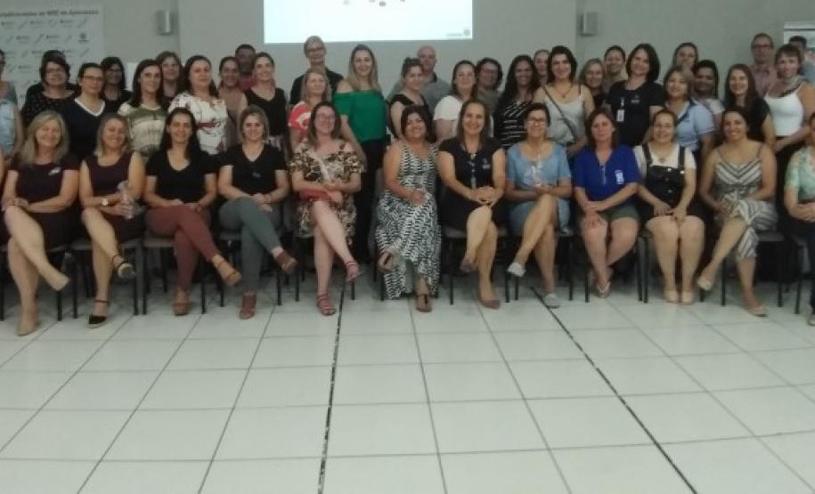 NRE de Apucarana realiza o último Encontro de Formação da Equipe Gestora das Escolas Estaduais